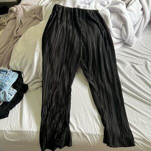 Maniere Devoir flowy pants